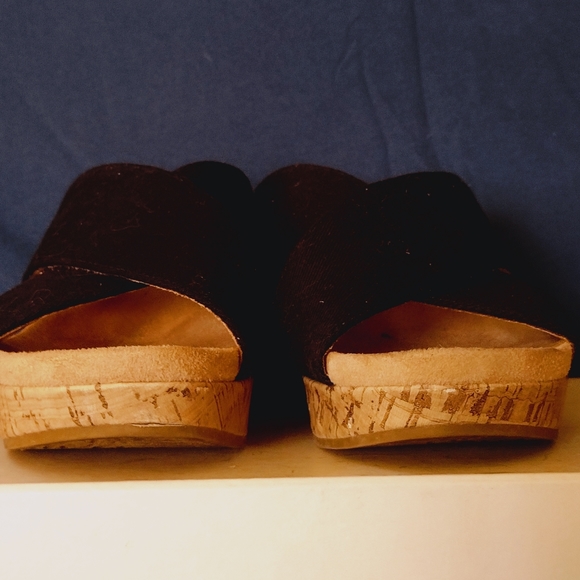 Life Stride Donna Wedge Slides Soft System, size 6.5, black w/cork wedge - Picture 11 of 11